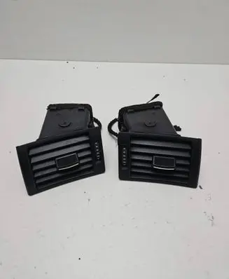 Audi A4 S4 B6 8E 8H Dashboard side air vent grill/cover trim 8E0820901F 17128152