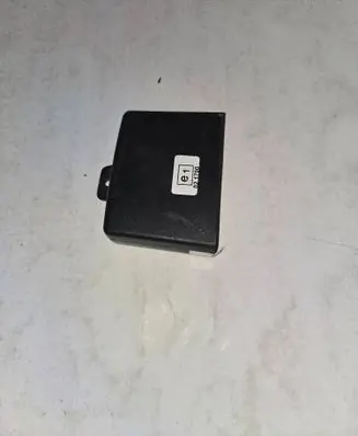 Toyota Corolla Verso E121 Antenna control unit 812060620 4640447403