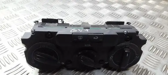 Volkswagen Golf Plus Climate control unit