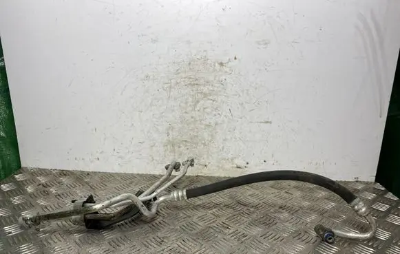 KIA Sorento Air conditioning (A/C) pipe/hose