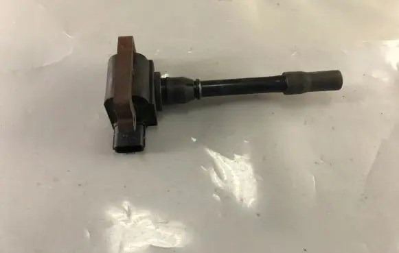 Mitsubishi Pajero Pinin High voltage ignition coil FK0138
