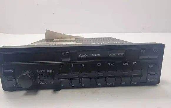 Audi A8 S8 D2 4D Radio/GPS head unit trim 4D0035192A