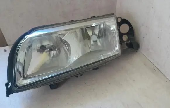 Volvo S80 Headlight/headlamp 8678542 89008454