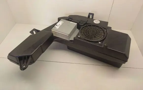 Audi A4 S4 B7 8E 8H Subwoofer speaker 8E9035382D02S 1497165 4913410306