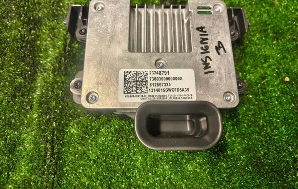 Opel Insignia B Wireless charging module 23248791