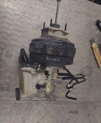 Ford Explorer Brake booster DB532B195ED