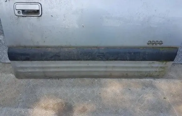 Front door trim (molding)
