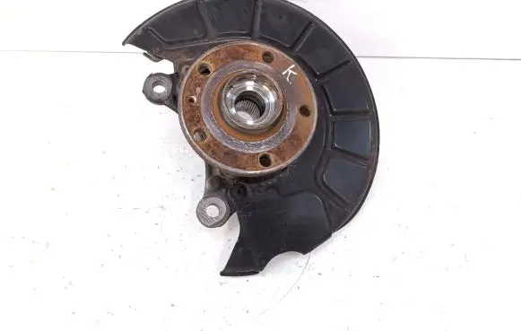 Volkswagen Tiguan Front wheel hub spindle knuckle