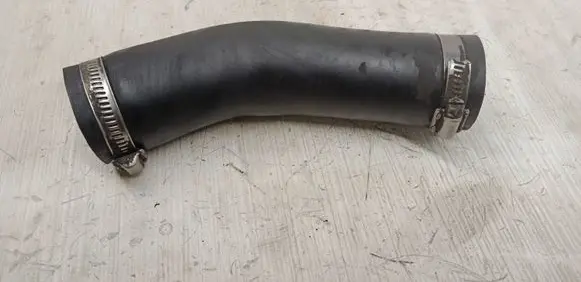 Nissan X-Trail T30 Intercooler hose/pipe