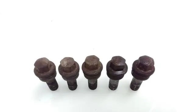 Audi Q5 SQ5 Nuts/bolts 