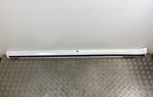 Genesis GV70 Sill 87751AR000