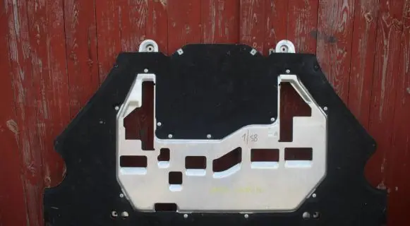 Porsche 718 Cayman 982 982c Front bumper splitter molding 982825213