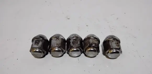 Chevrolet Captiva Nuts/bolts 