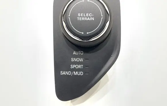 Jeep Cherokee Other switches/knobs/shifts P68358017AA