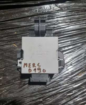 Mercedes-Benz A W168 Rain sensor A1688201326