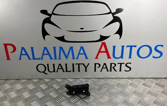 KIA Optima Fuel tank opening switch 299158549