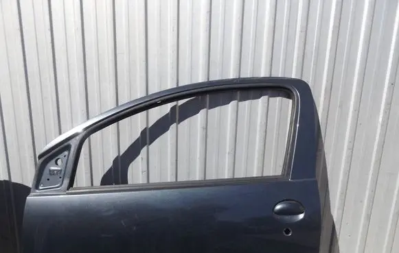Toyota Aygo AB10 Front door 