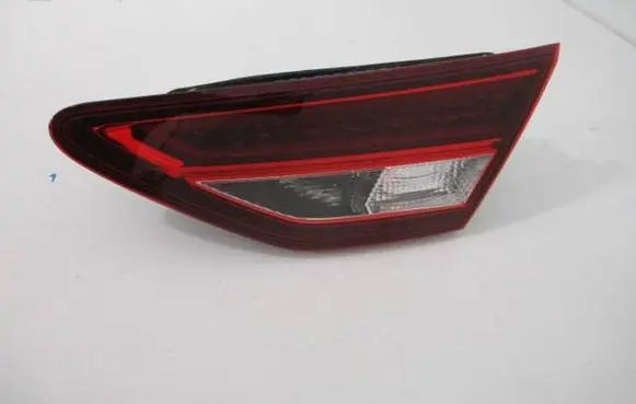 Seat Leon (5F) Tailgate rear/tail lights 5F0945308D