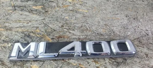 Mercedes-Benz ML W164 Manufacturer badge logo/emblem 