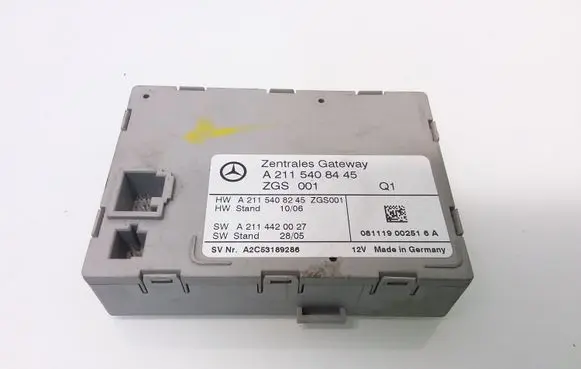 Mercedes-Benz E W211 Gateway control module A2115408445 A2115408245