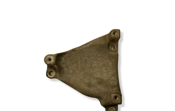 Opel Movano B A/C compressor mount bracket 8200808620