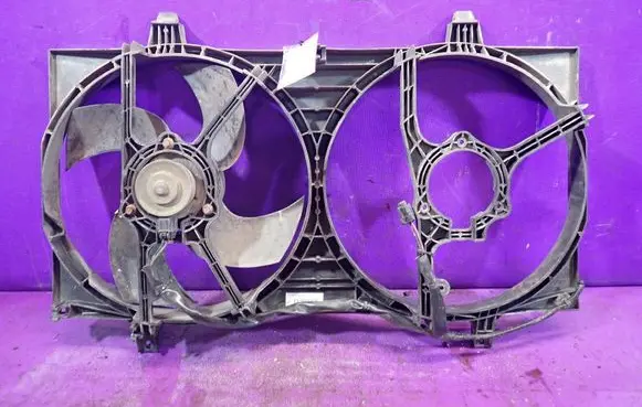 Nissan Almera Tino Fan set 