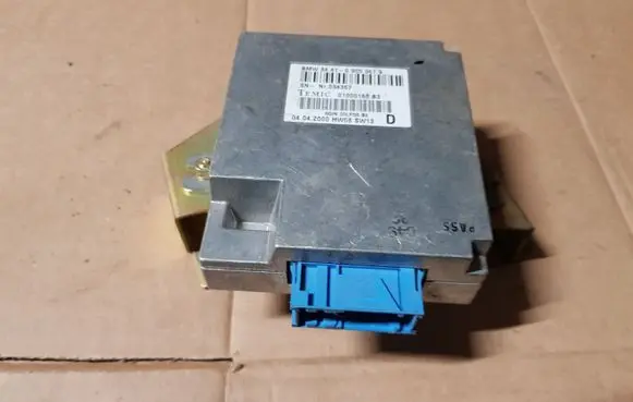 BMW 5 E39 Other control units/modules 6905967