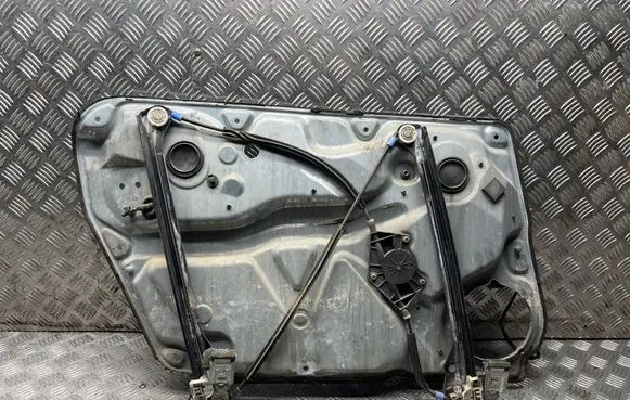 Volkswagen PASSAT B5.5 Front door window regulator with motor 3B4837756D