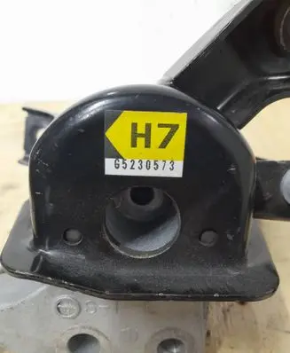 Lexus NX Engine mount bracket G5230573