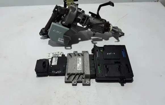 Renault Zoe Engine ECU kit and lock set 