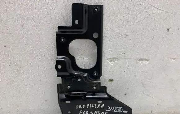 Battery tray
