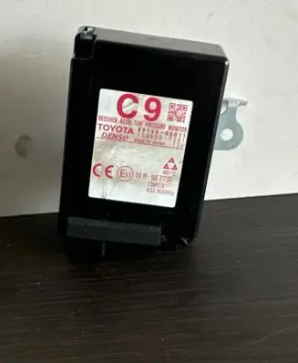 Toyota Avensis T270 Other control units/modules 8976005011 43390MHZ 10R037737