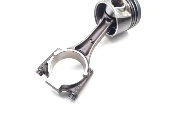 Volkswagen Polo V 6R Piston with connecting rod CFWA
