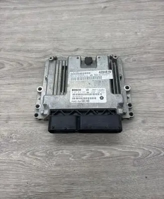 Jeep Cherokee Engine control unit/module P05150681AB 0281019329 1039S62687
