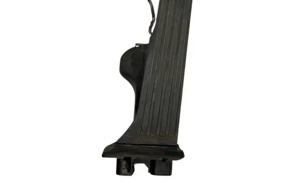 Volkswagen PASSAT B6 Accelerator throttle pedal 1K1721503L