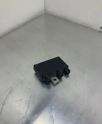 BMW 3 E46 Antenna control unit 8380944