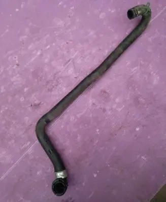 Renault Zoe Engine coolant pipe/hose 110617090R