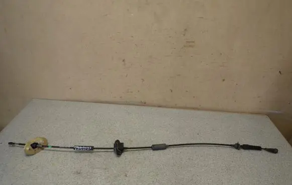 Gear shift cable linkage