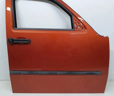 Dodge Nitro Front door