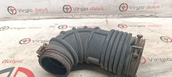 Air intake hose/pipe