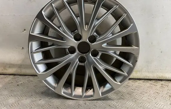 Toyota Camry VIII XV70 R18 alloy rim 4261133C80