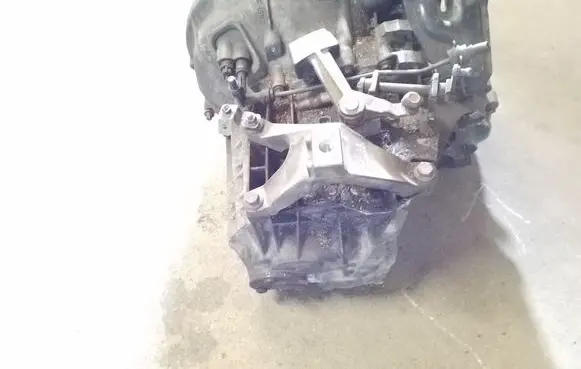 Volvo S40 Manual 5 speed gearbox 3M5R7F096YF