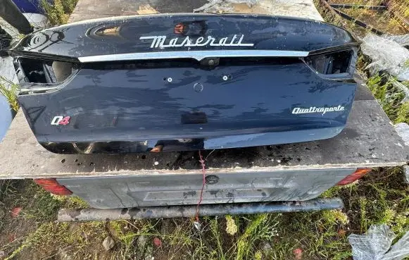 Maserati Quattroporte Tailgate/trunk/boot lid 7F7RF66R6FF76F77