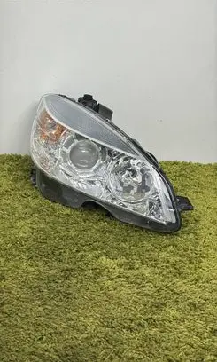 Mercedes-Benz C W204 Headlight/headlamp a2049065203