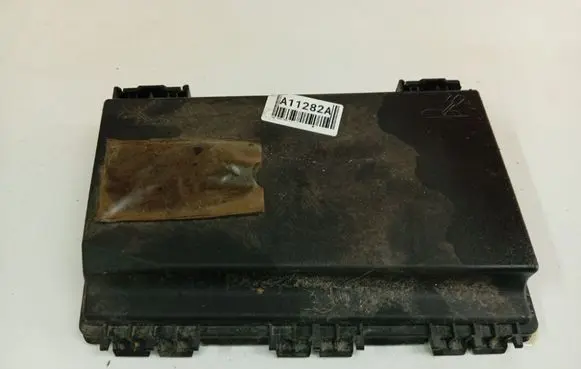 Opel Astra H Fuse box cover 13125865