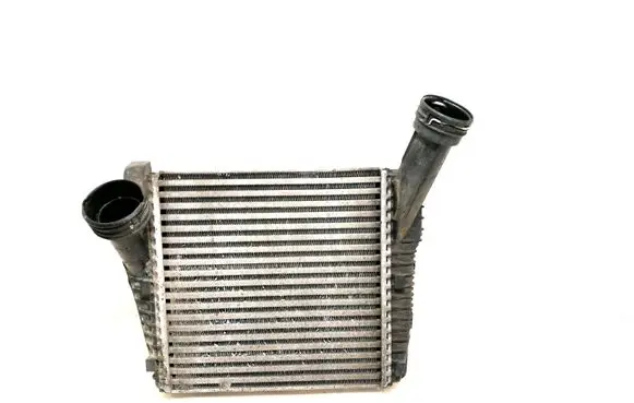 Audi Q7 4L Intercooler radiator 7L6145804