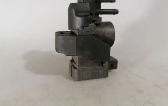 Renault Trafic III (X82) Vacuum valve 49566215R