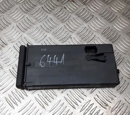 Audi A3 S3 8P Dashboard storage box/compartment 8P0941561
