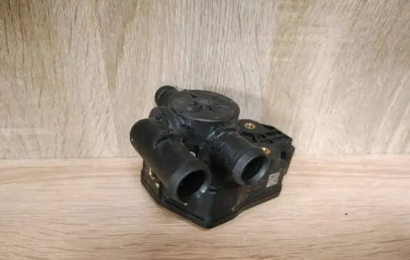 Volkswagen Multivan T6 Electric auxiliary coolant/water pump 03N906249J