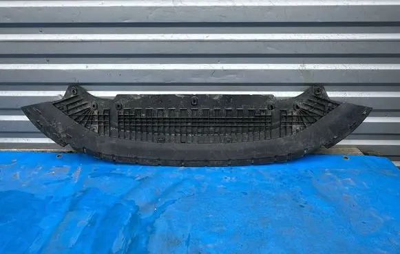 Audi A6 S6 C8 4K Front bumper skid plate/under tray 4K0807611